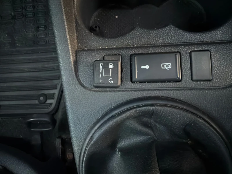 Skoda Fabia Gaz!, снимка 10 - Автомобили и джипове - 52311936