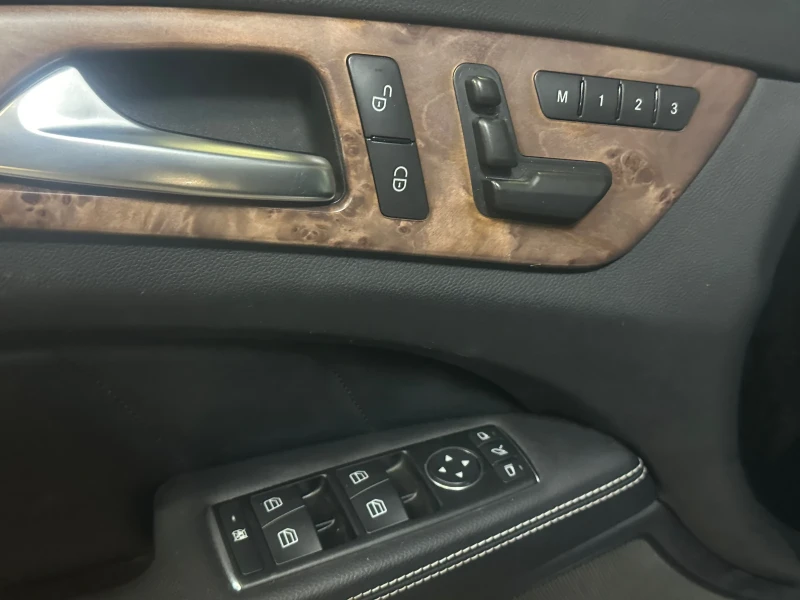 Mercedes-Benz CLS 350 3.0 265 AMG-line, снимка 9 - Автомобили и джипове - 52831663