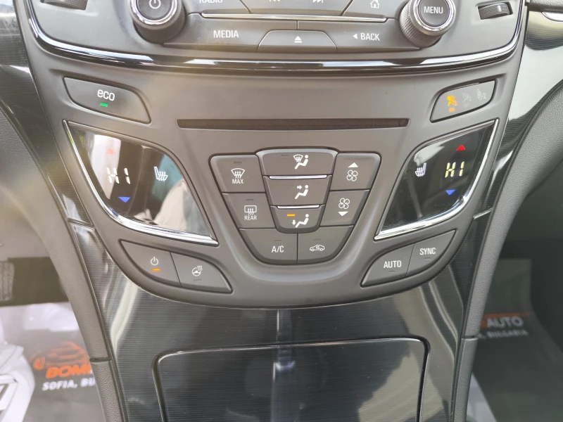 Opel Insignia 2.0CDTi* FACE* LED/XENON* ПОДГРЕВ* EURO5B* , снимка 10 - Автомобили и джипове - 52650033