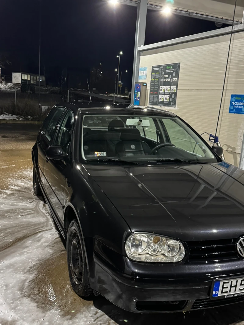 VW Golf, снимка 2 - Автомобили и джипове - 52945260