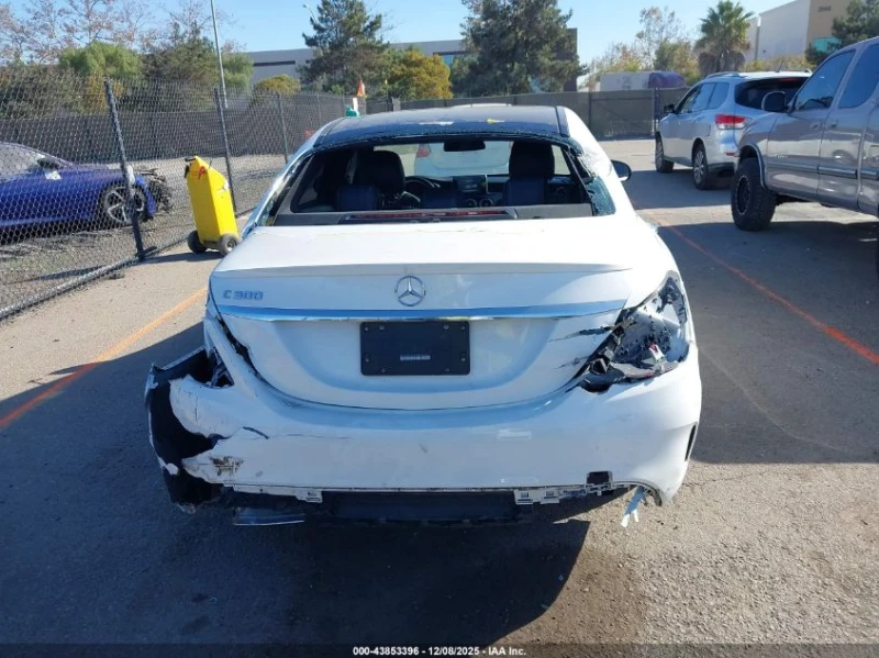 Mercedes-Benz C 300 2.0L I-4 DI, DOHC, VVT, TURBO, 241HP Rear Wheel, снимка 12 - Автомобили и джипове - 53213307