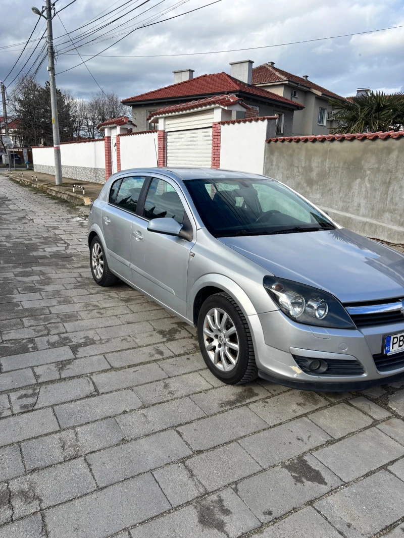 Opel Astra, снимка 2 - Автомобили и джипове - 53398654