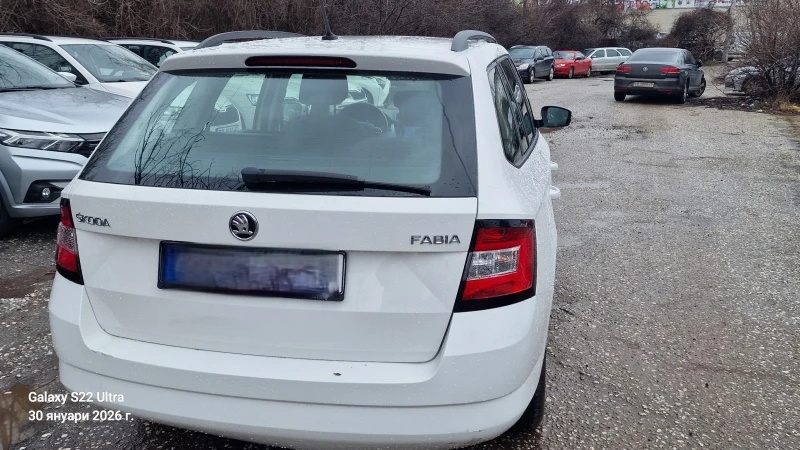 Skoda Fabia 5J, снимка 3 - Автомобили и джипове - 53414042