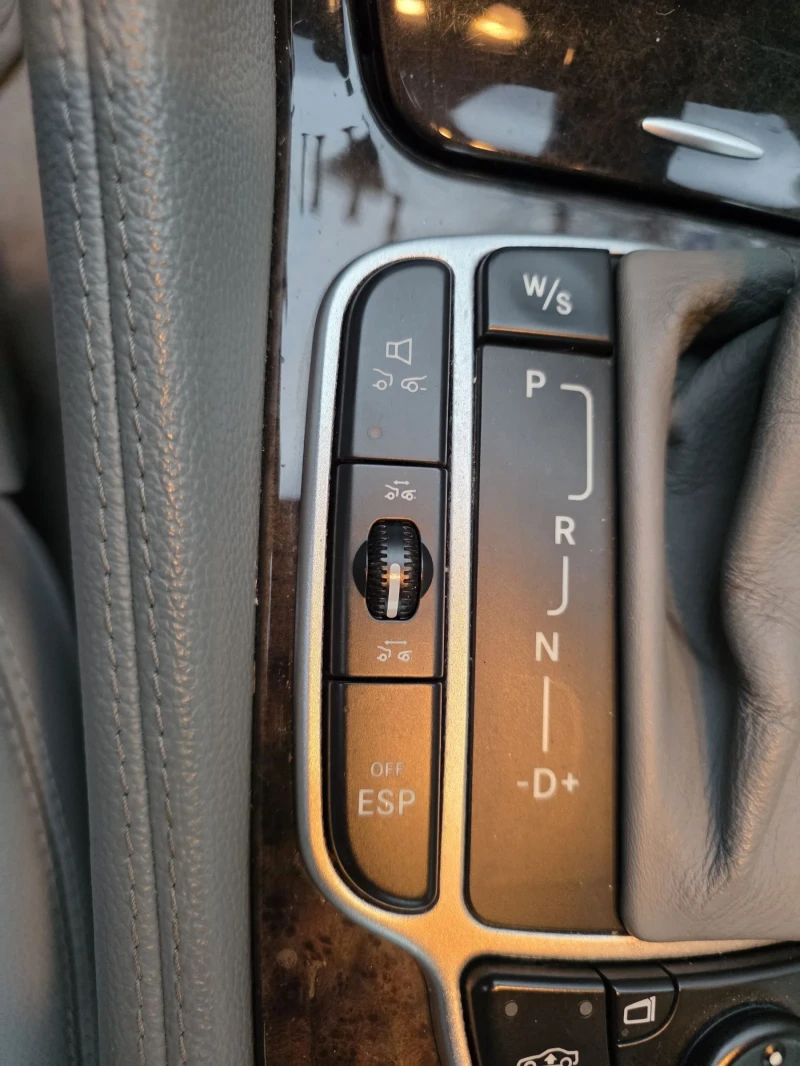 Mercedes-Benz SL 500, снимка 16 - Автомобили и джипове - 53496976