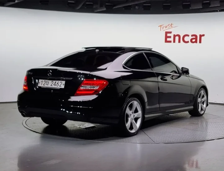 Mercedes-Benz C 220 C220 Coupe - изображение 2