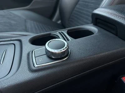 Mercedes-Benz CLA 220, снимка 14 - Автомобили и джипове - 53048933