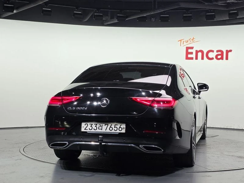 Mercedes-Benz CLS 300 * CLS300D* AMG* LINE* , снимка 4 - Автомобили и джипове - 55663961