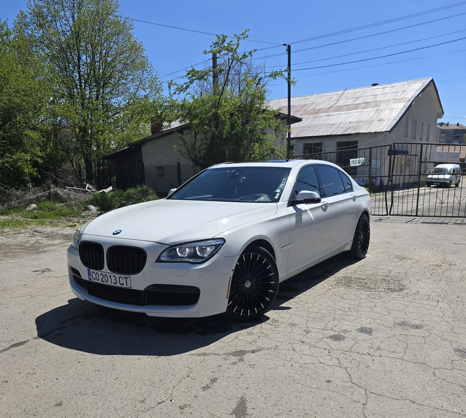 BMW 750 ХDrive, снимка 1