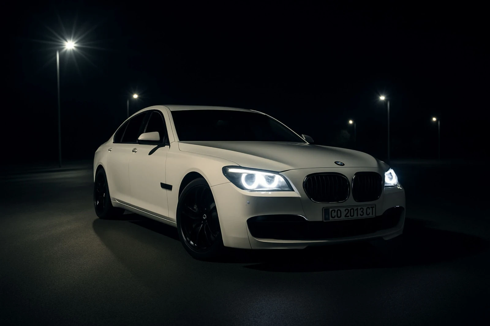 BMW 750 ХDrive - изображение 4