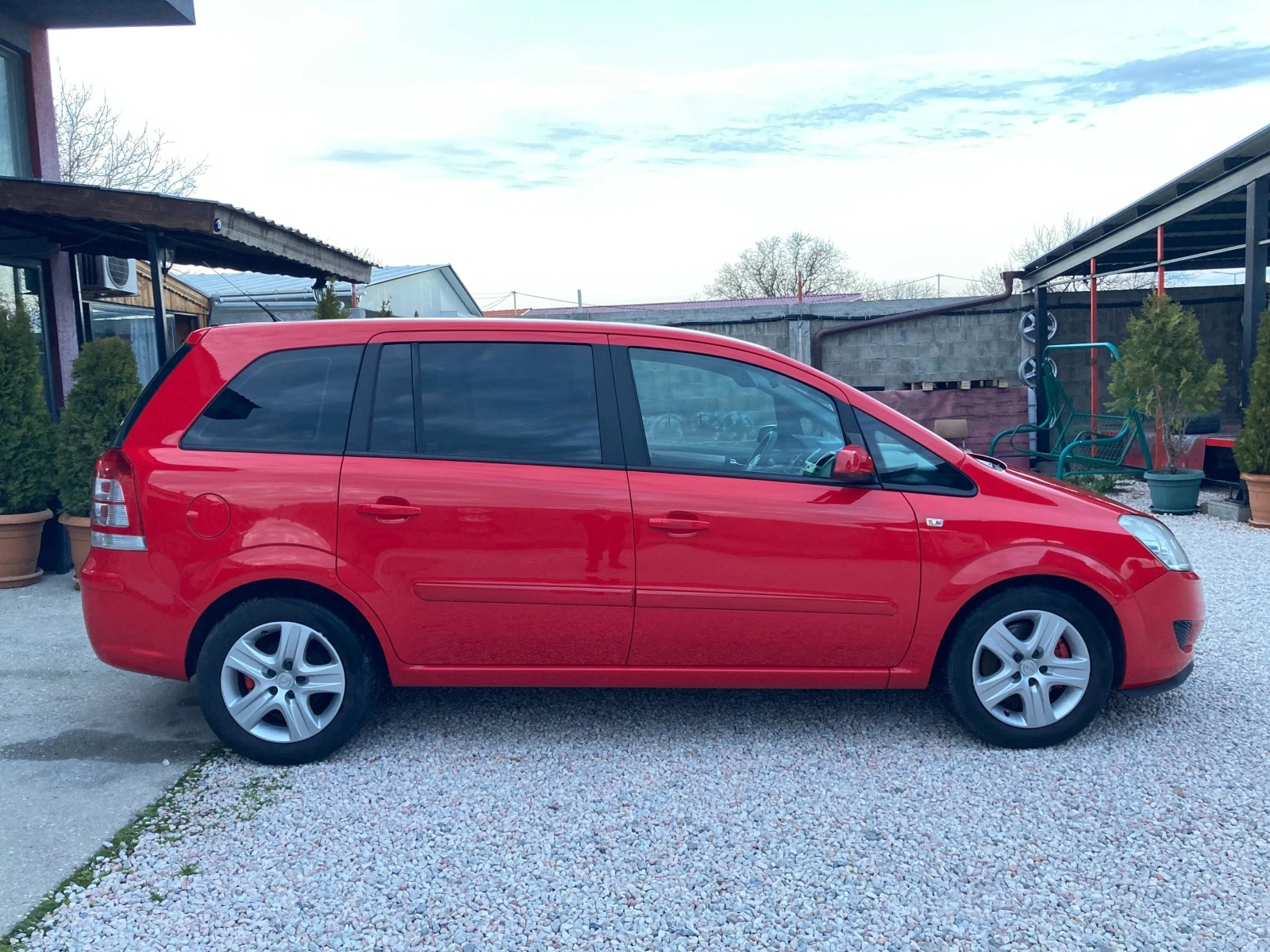 Opel Zafira 1.9 CDTI 7-МЕСТЕН - изображение 6