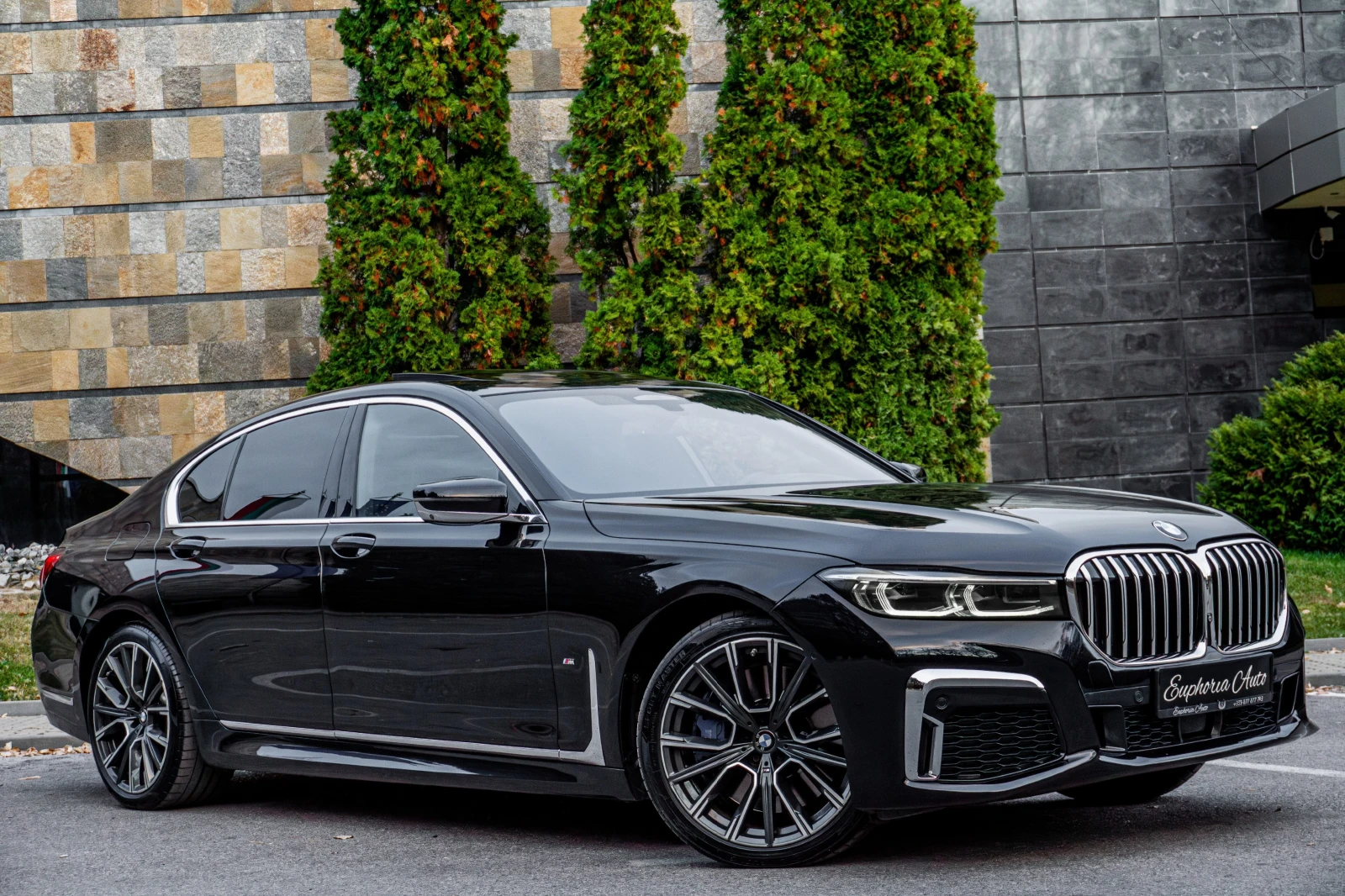 BMW 730 D* M* X-DRIVE* CARBON CORE* MASSAGE* DIGITAL* 1ST  - изображение 7