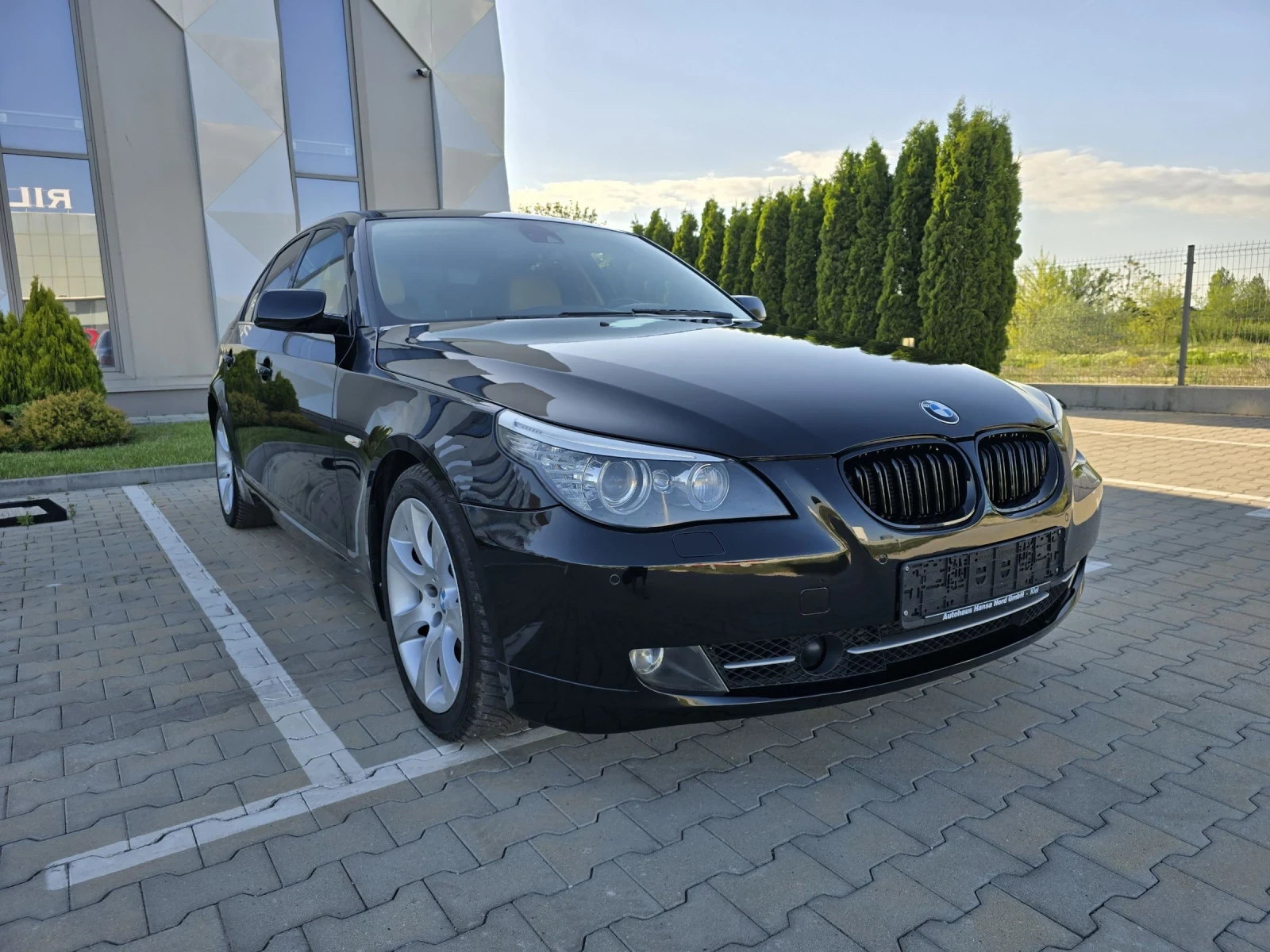 BMW 530 D Facelift.SAT.Head up.CIC Navi.Distronic.Shadow   - изображение 2