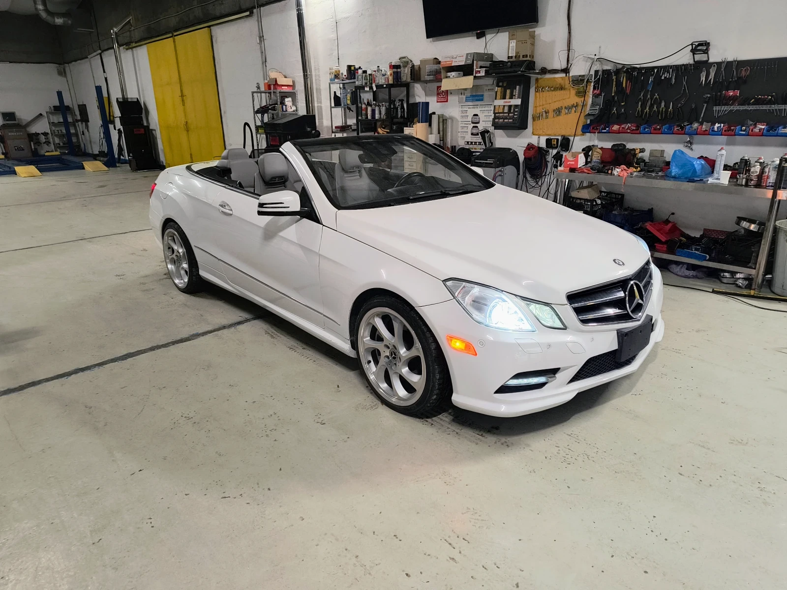 Mercedes-Benz E 500 E550 - изображение 6