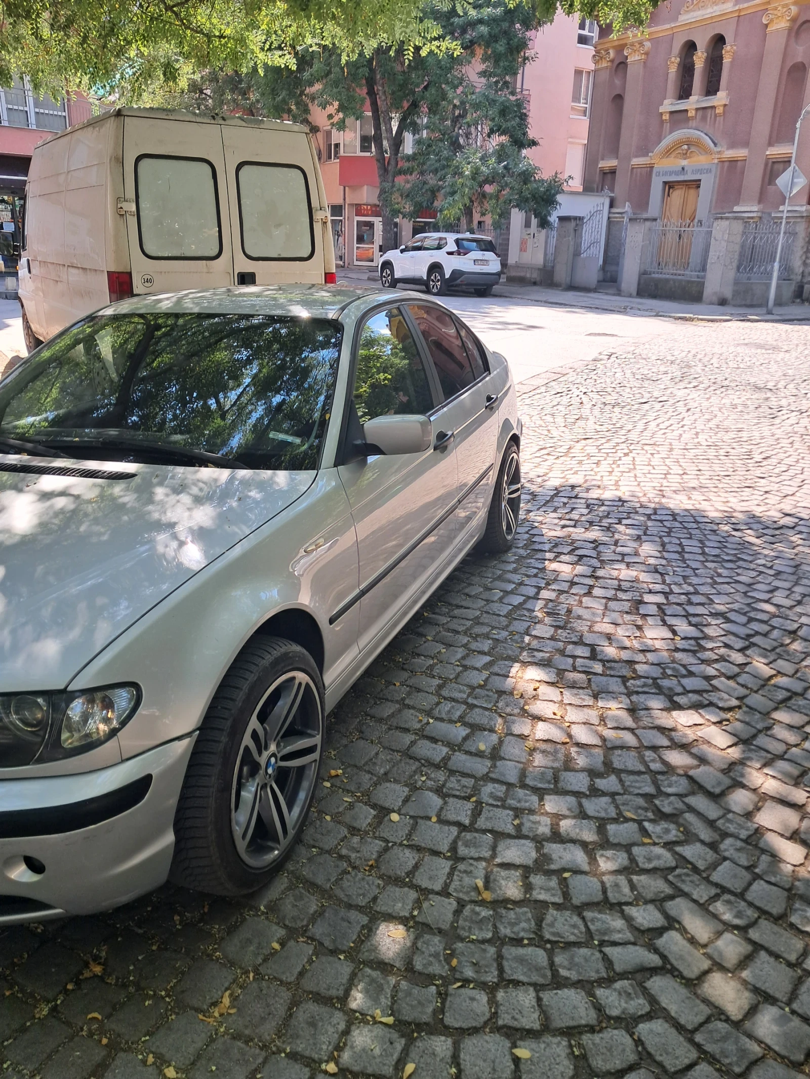 BMW 320  - изображение 6