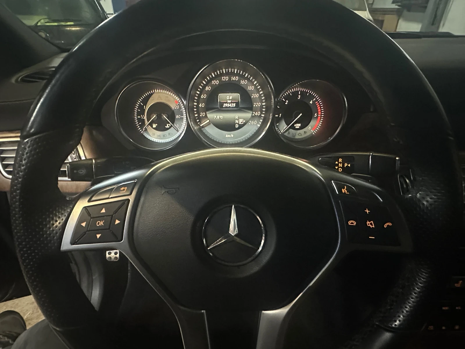 Mercedes-Benz CLS 350 3.0 265 AMG-line | Mobile.bg � ����������� 13