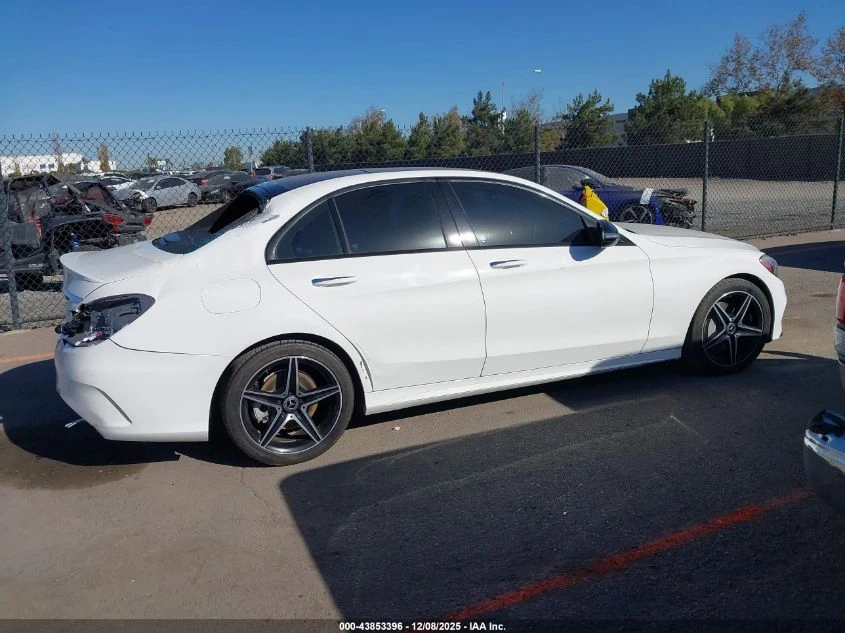 Mercedes-Benz C 300 2.0L I-4 DI, DOHC, VVT, TURBO, 241HP Rear Wheel | Mobile.bg � ����������� 6