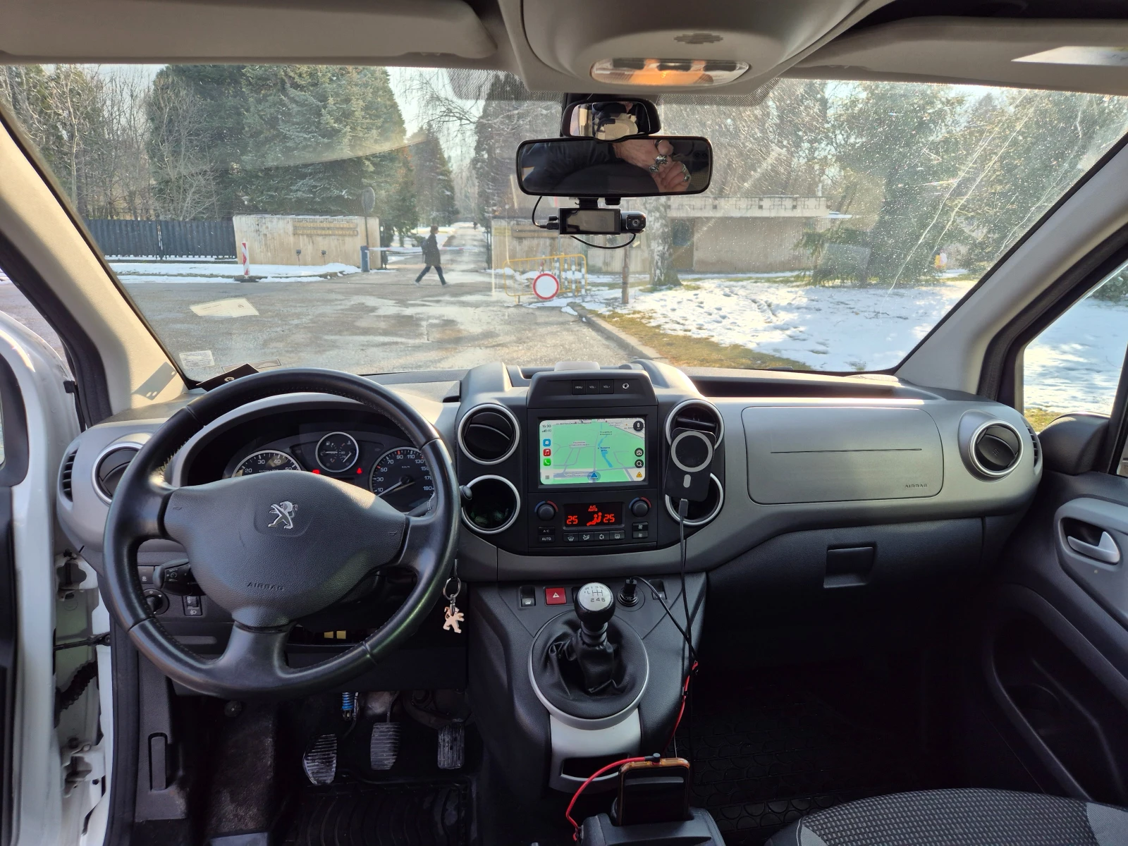 Peugeot Partner TEPEE ZENITH 1. 6 BlueHDI 120 S&S MPV | Mobile.bg � ����������� 11