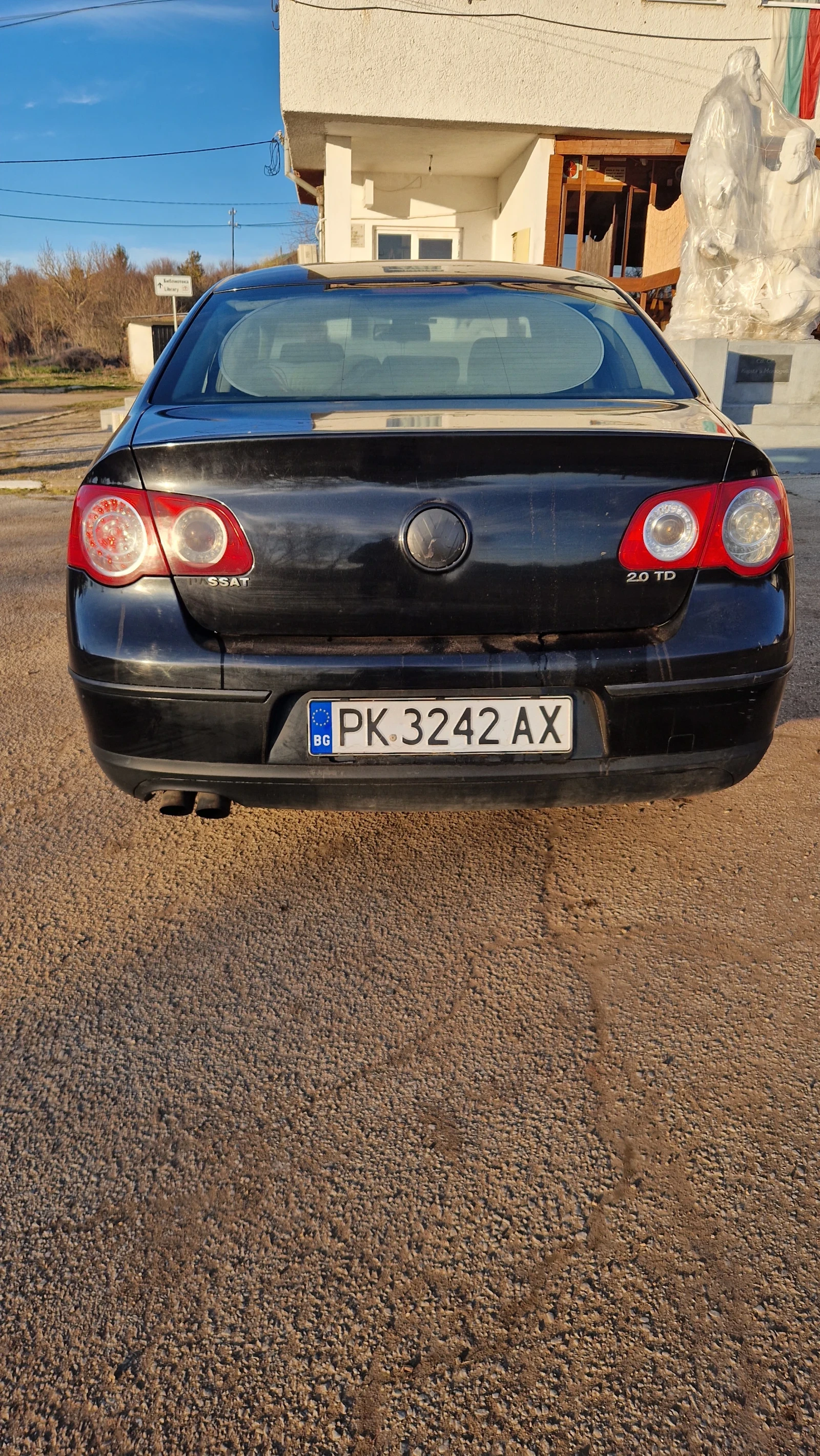 VW Passat, снимка 5 - Автомобили и джипове - 53785685