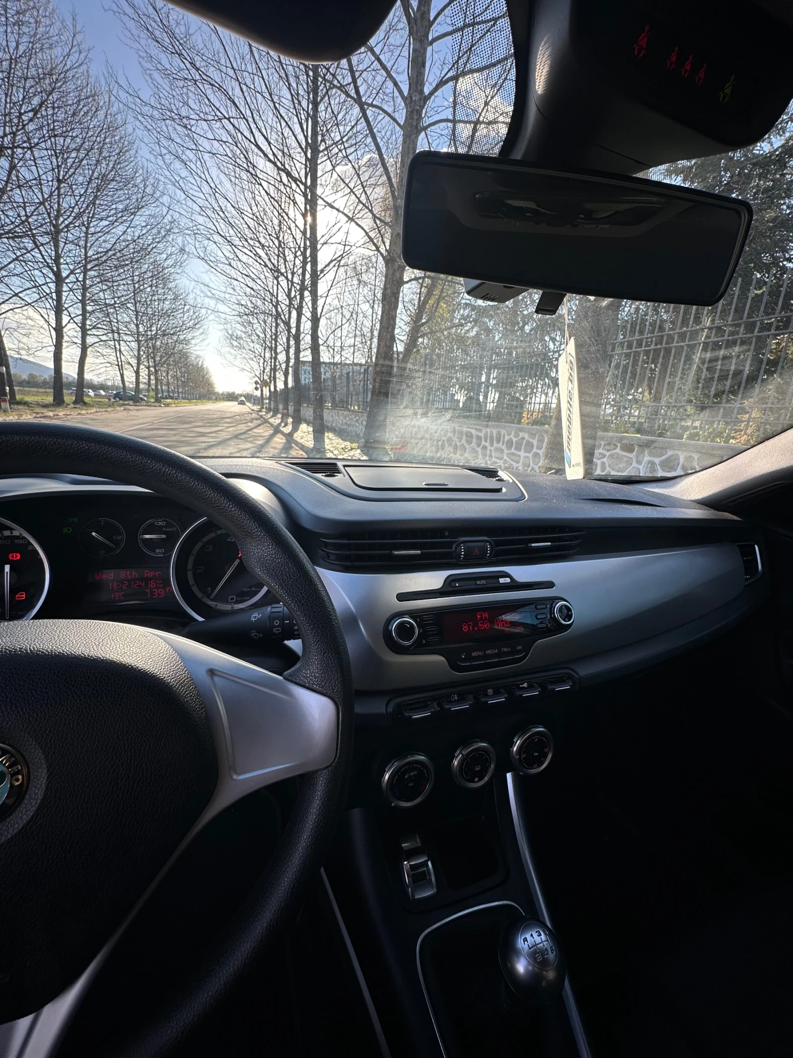 Alfa Romeo Giulietta 1.6JDTM* Топ* , снимка 9 - Автомобили и джипове - 54130679