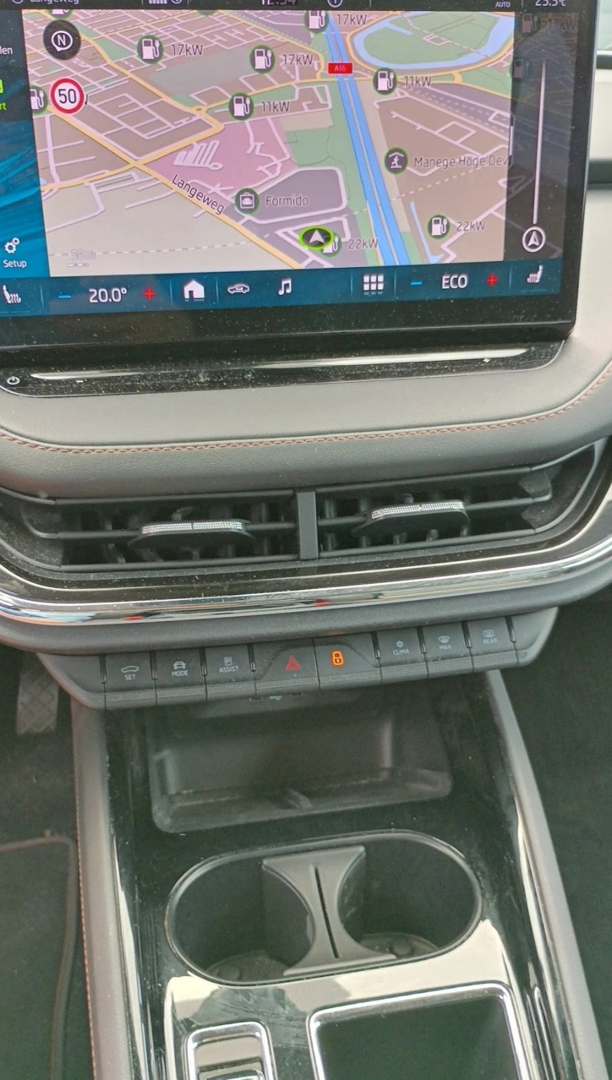 Skoda Enyaq 80kW* First Edition, снимка 11 - Автомобили и джипове - 54899944