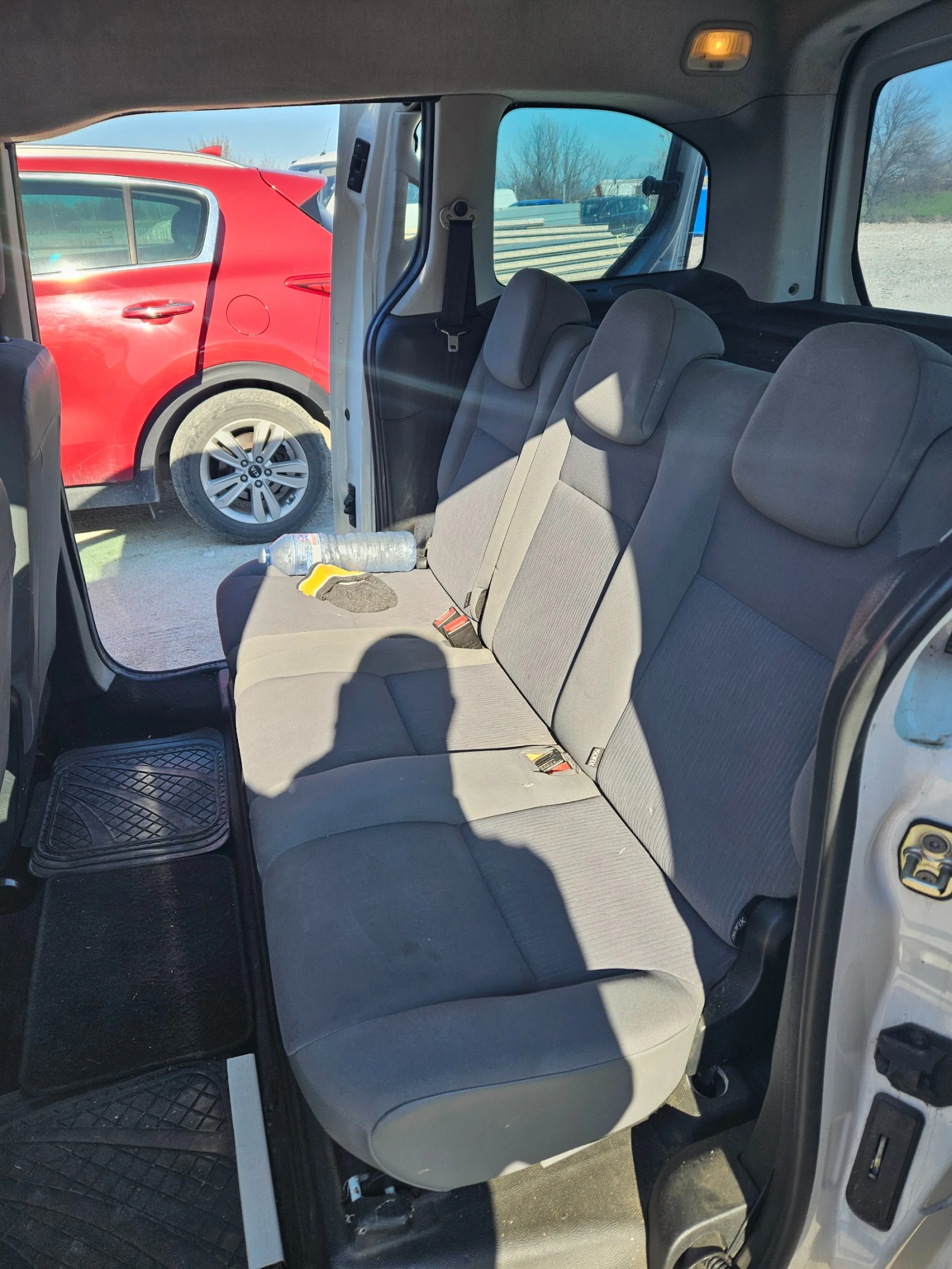 Peugeot Partner 1.6, снимка 8 - Автомобили и джипове - 55124186