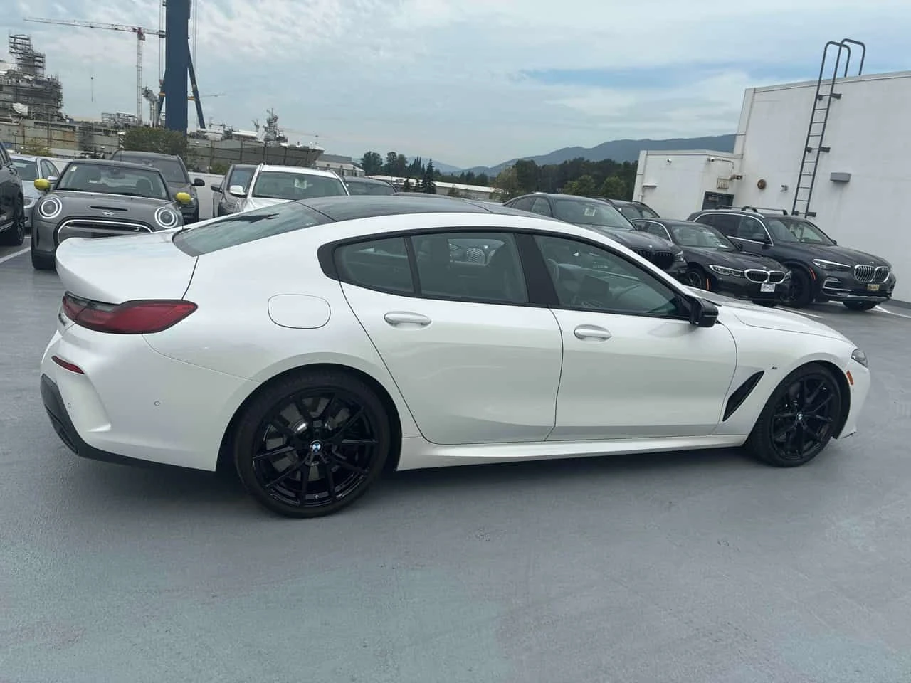 BMW 850 M850i xDrive | CARFAX | ����������  | Mobile.bg � ����������� 4