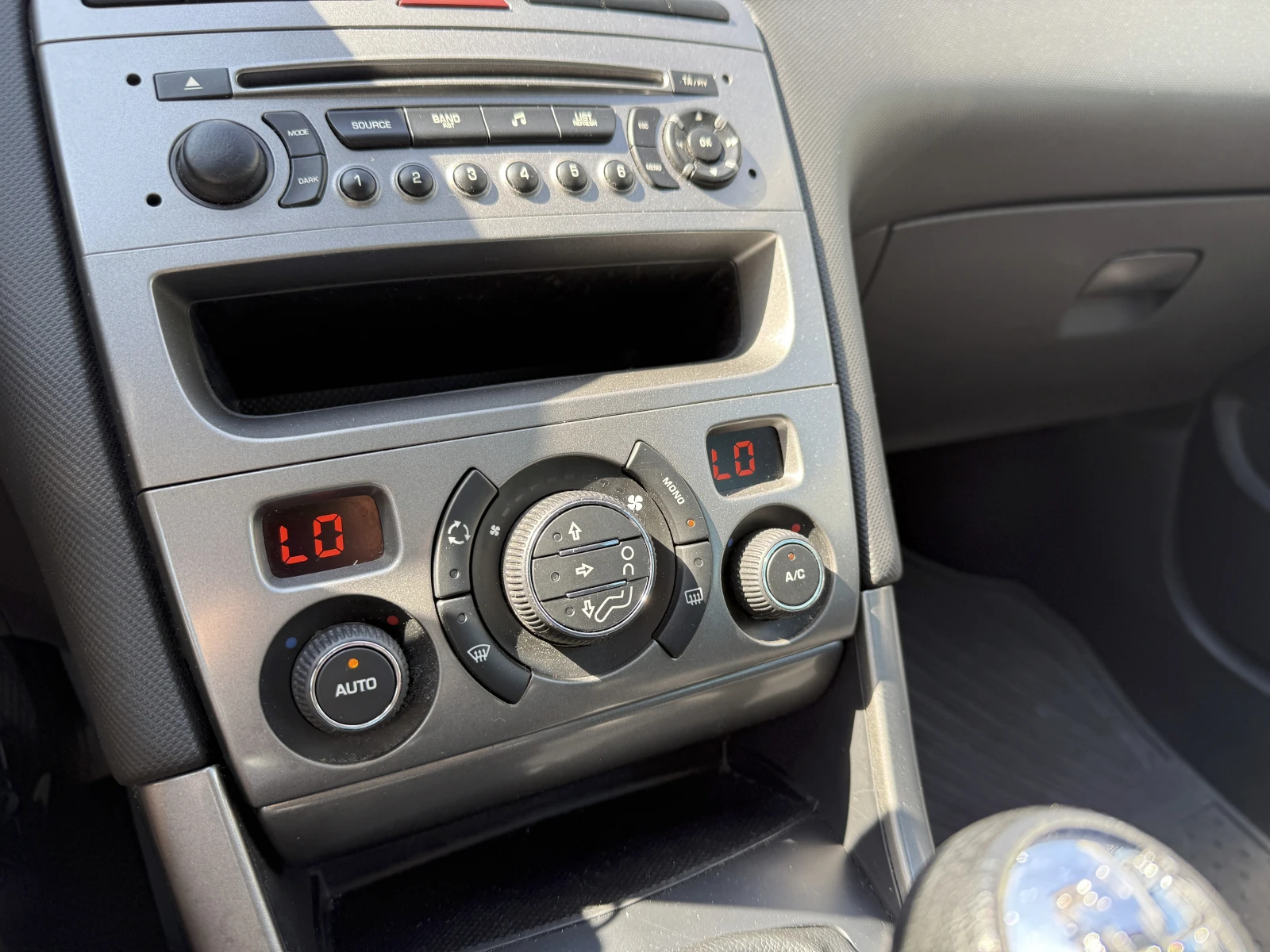 Peugeot 308 SW 6+ 1 места, снимка 8 - Автомобили и джипове - 55570273