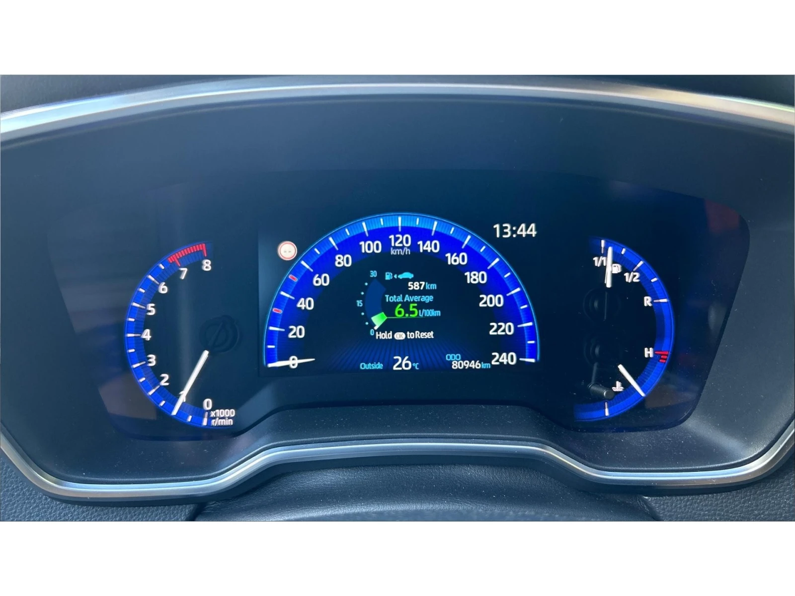 Toyota Corolla 1.5i  M/T, ������� ������ �� 222   | Mobile.bg � ����������� 15