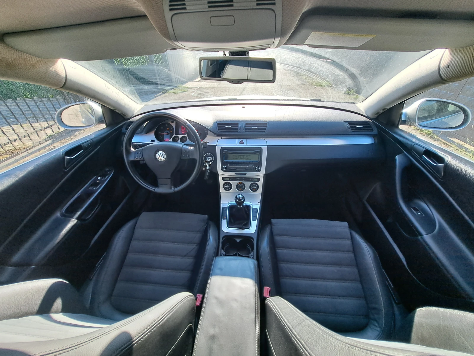 VW Passat 2.0TDI 140ks HIGHLINE CBA, снимка 11 - Автомобили и джипове - 56251995
