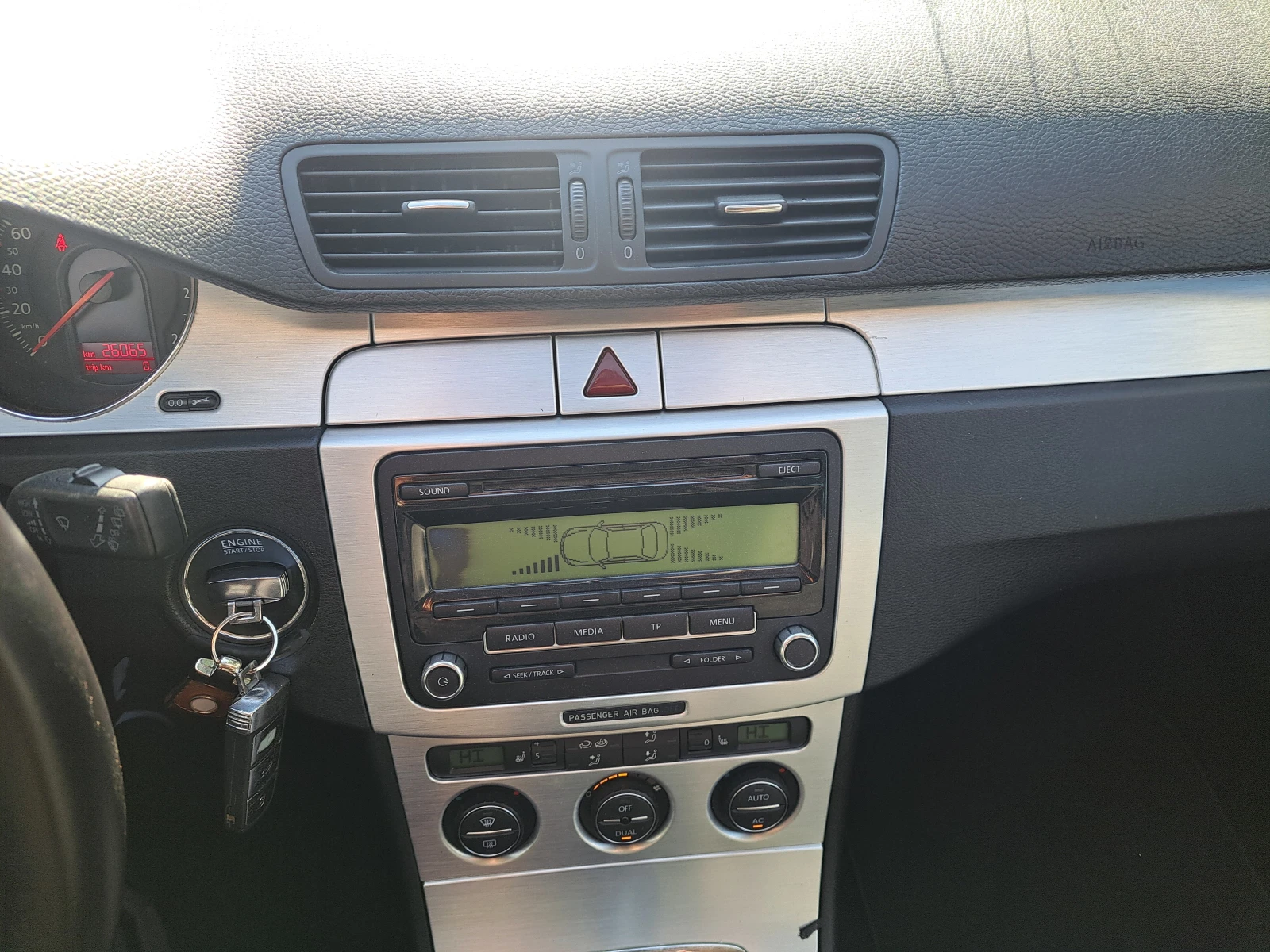VW Passat 2.0TDI 140ks HIGHLINE CBA, снимка 15 - Автомобили и джипове - 56251995