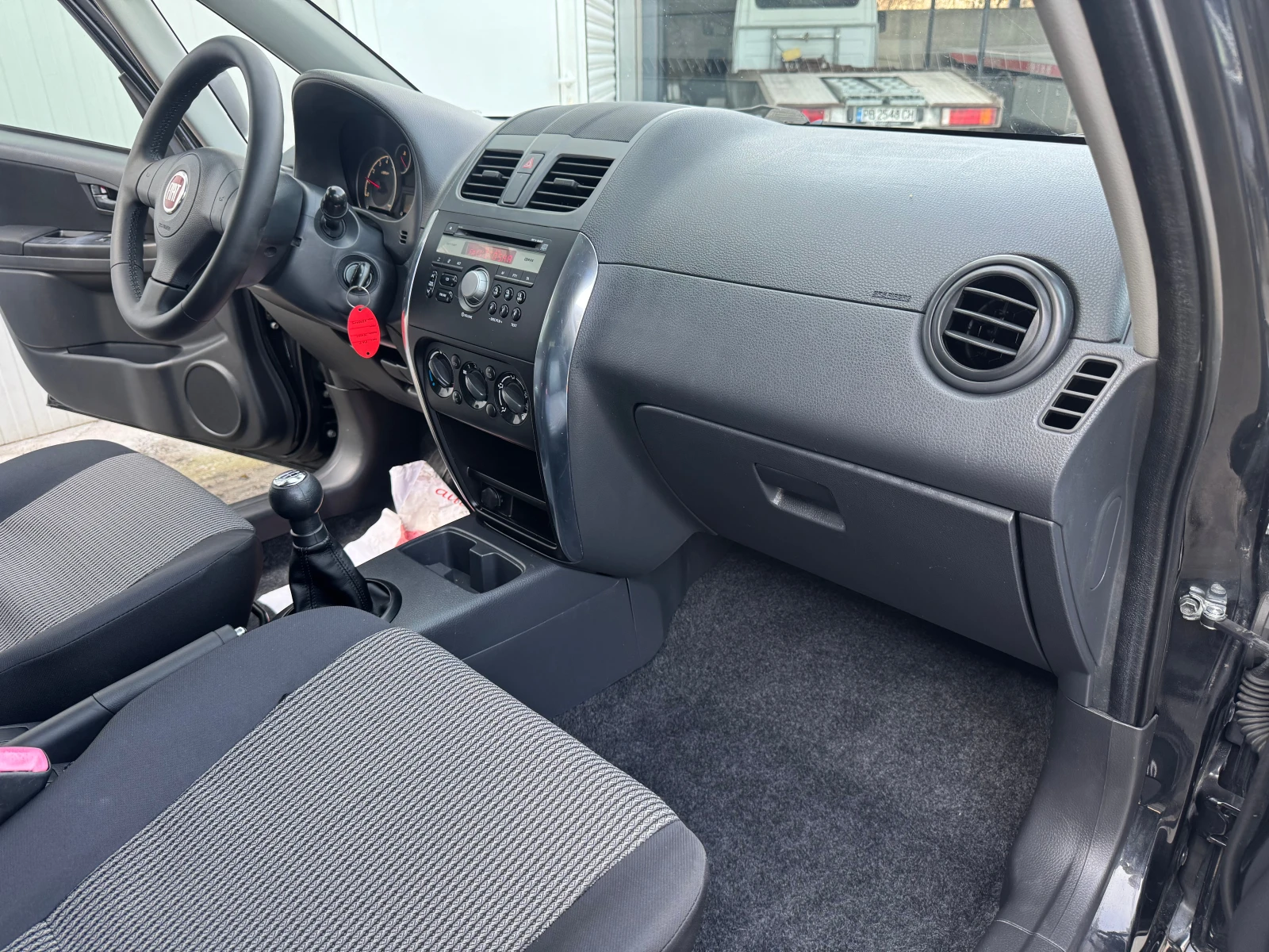 Fiat Sedici 1.6 i 4X4 | Mobile.bg � ����������� 10