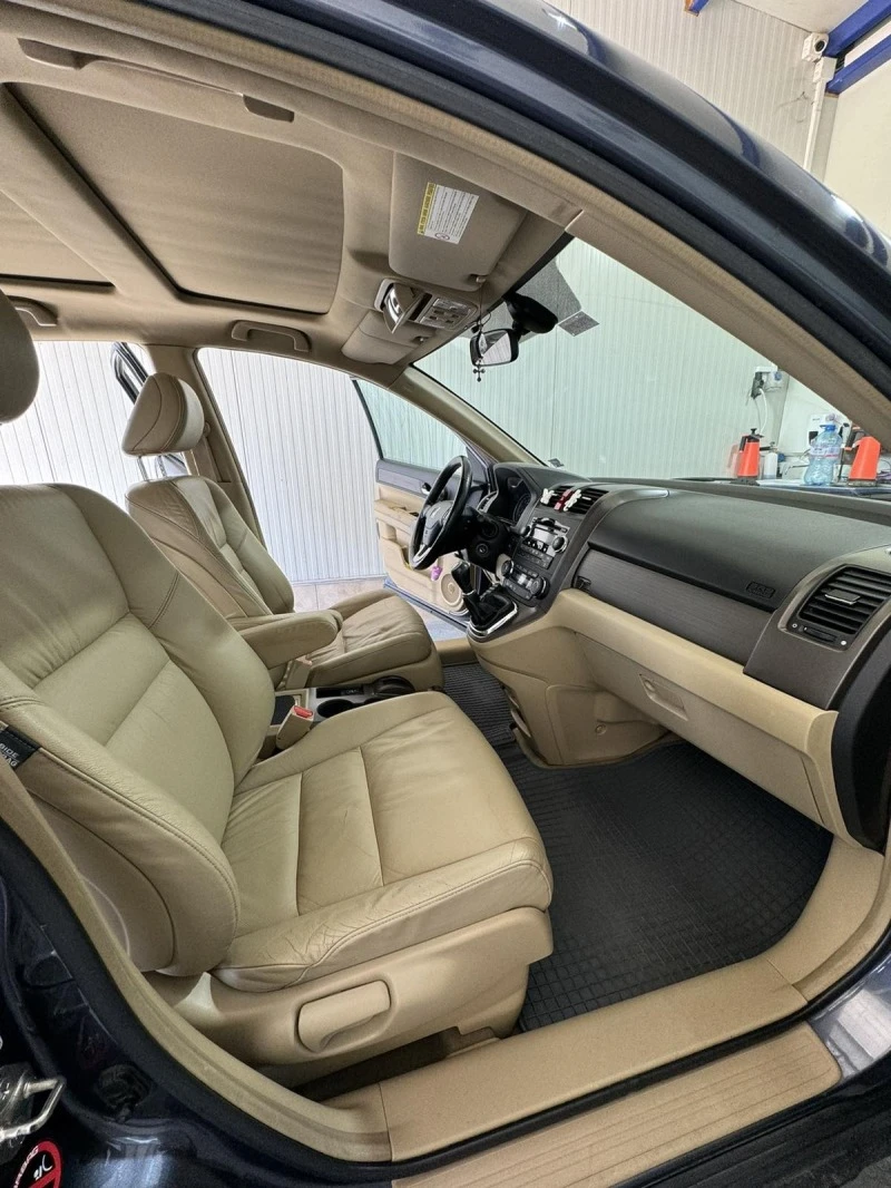 Honda Cr-v, снимка 6 - Автомобили и джипове - 48047469