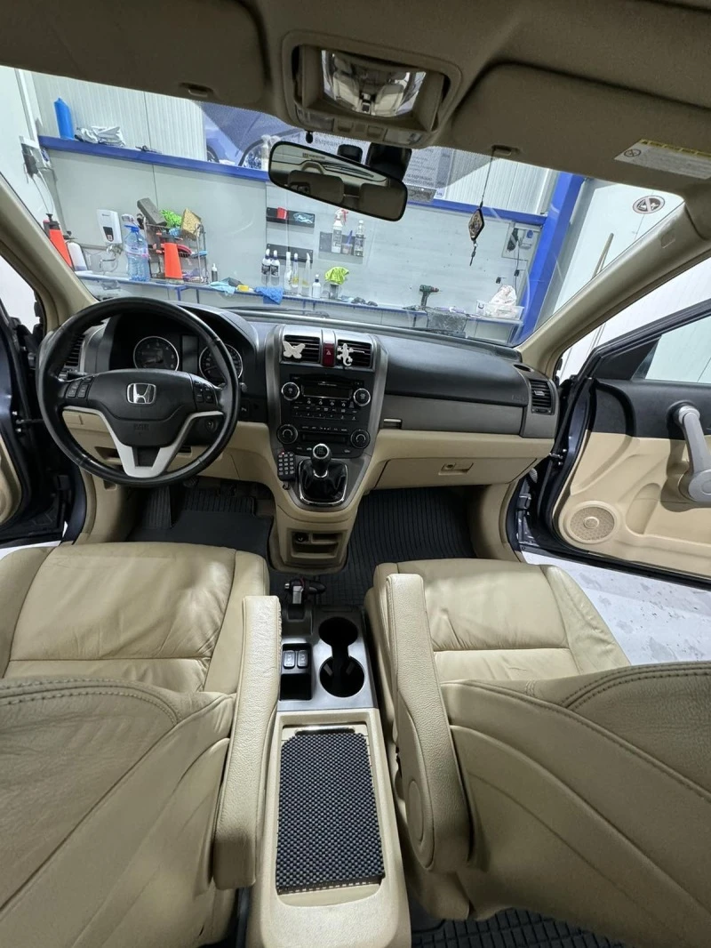 Honda Cr-v, снимка 4 - Автомобили и джипове - 48047469