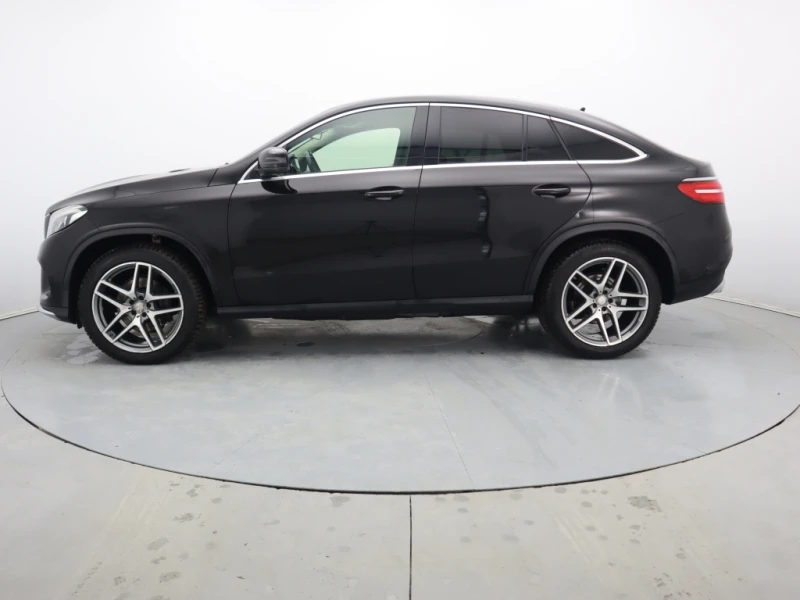 Mercedes-Benz GLE 350, снимка 5 - Автомобили и джипове - 48151376