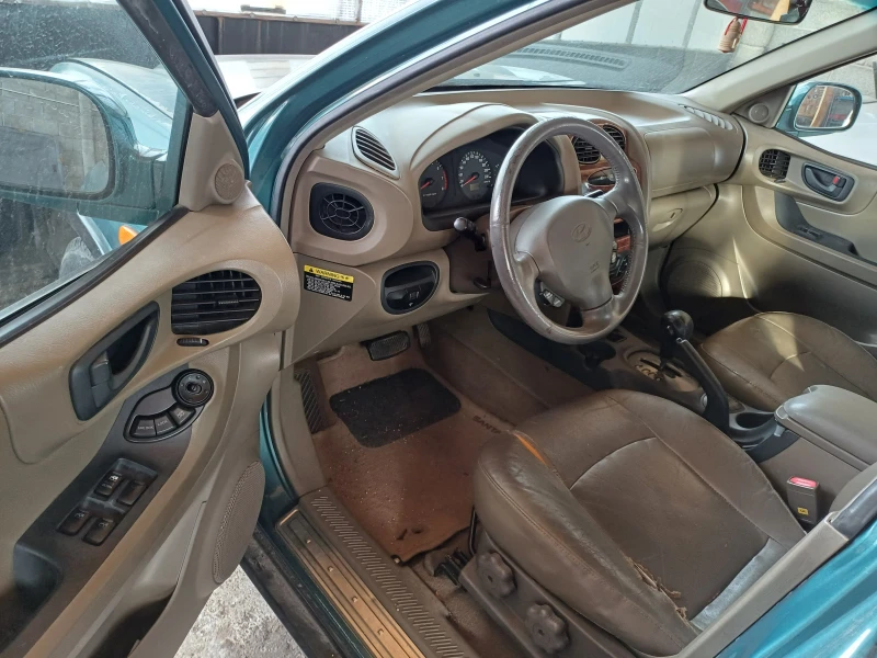 Hyundai Santa fe 2.7 173к.с., снимка 8 - Автомобили и джипове - 48414953