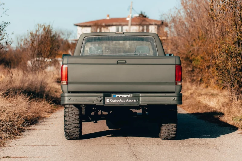 Ford F350 4x4, снимка 4 - Автомобили и джипове - 52744046