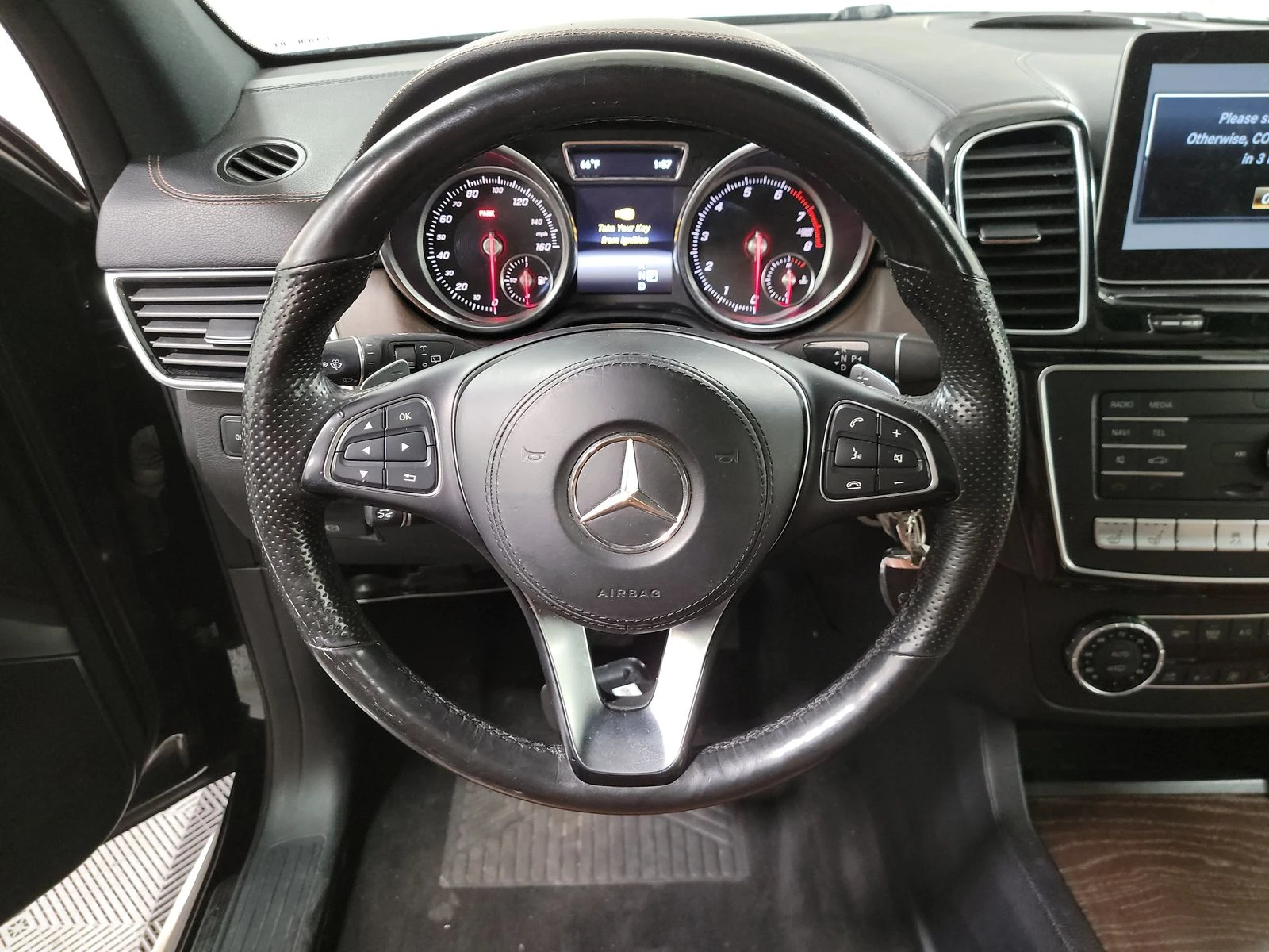 Mercedes-Benz GLS 500 Harman/Kardon* Обдух* Пано* TВ* Дистроник* Масаж*  - изображение 9