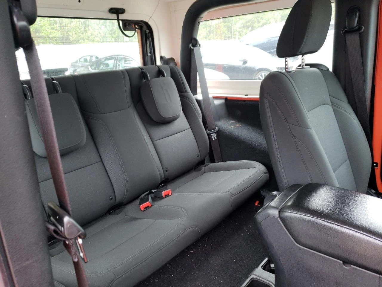 Jeep Wrangler SPORT* 2.0TURBO* РЕАЛНИ КМ* ПЕРФЕКТЕН - изображение 9