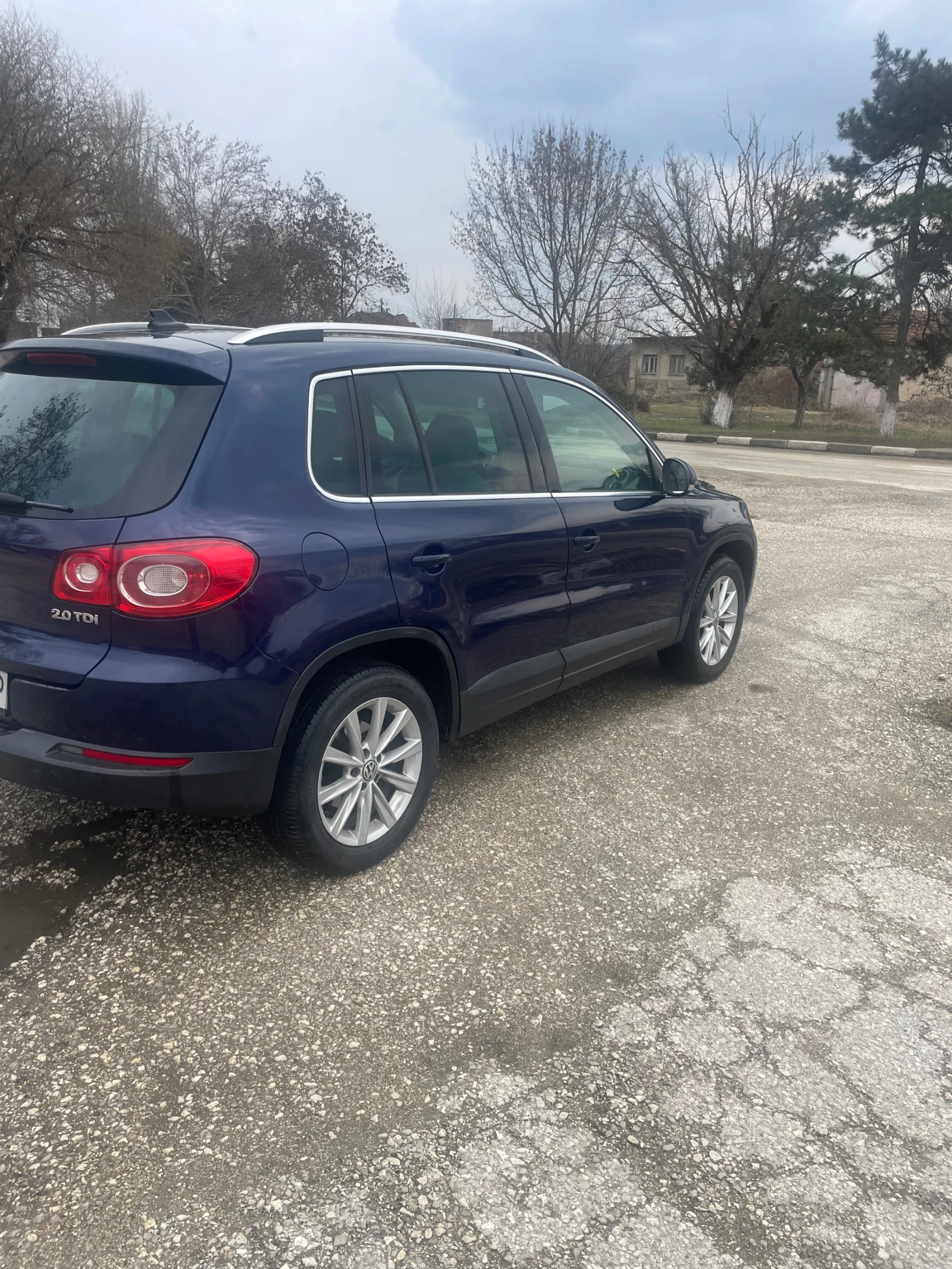 VW Tiguan 2009 - изображение 5