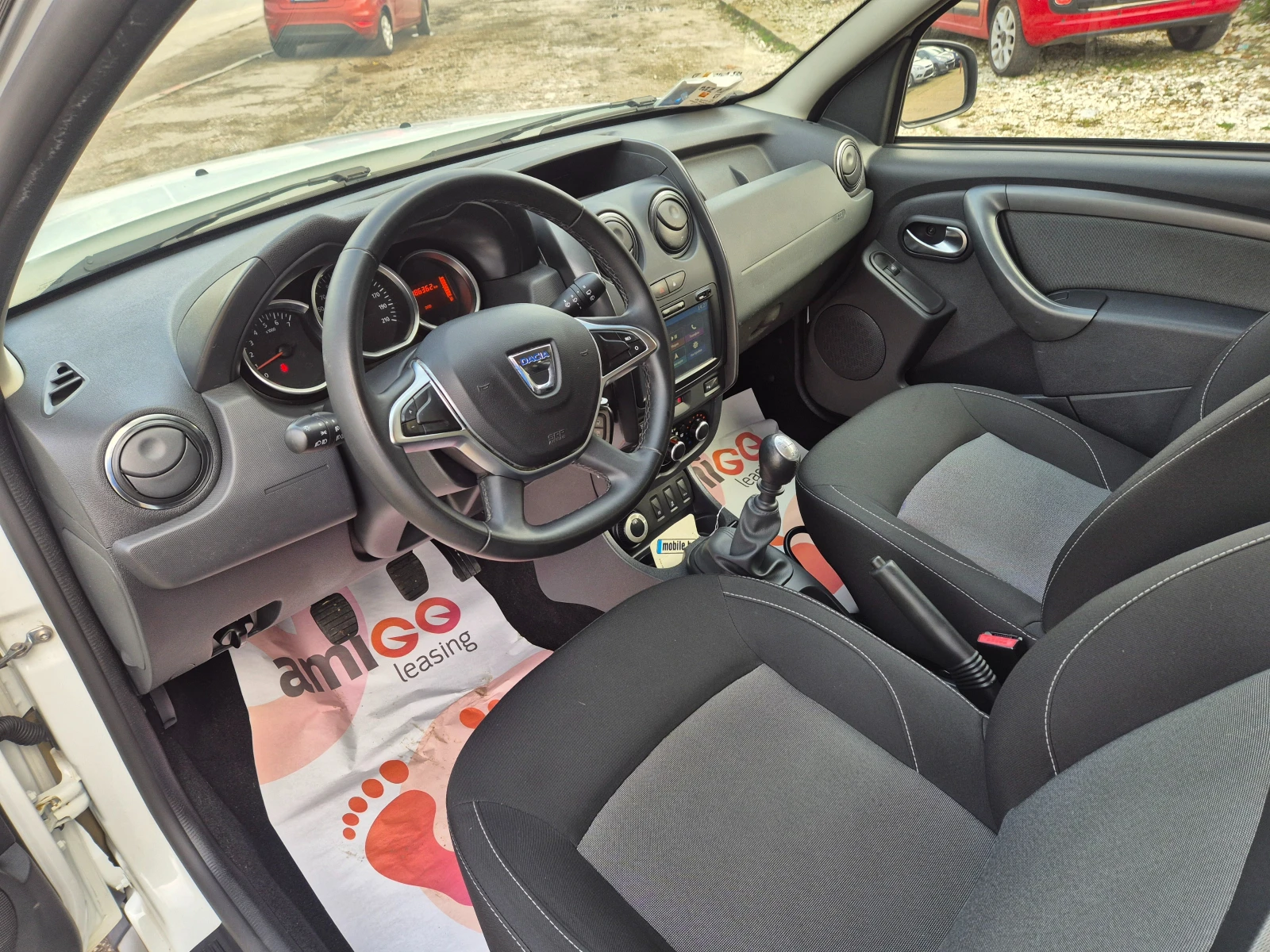 Dacia Duster NAVI, 4x4 - изображение 9