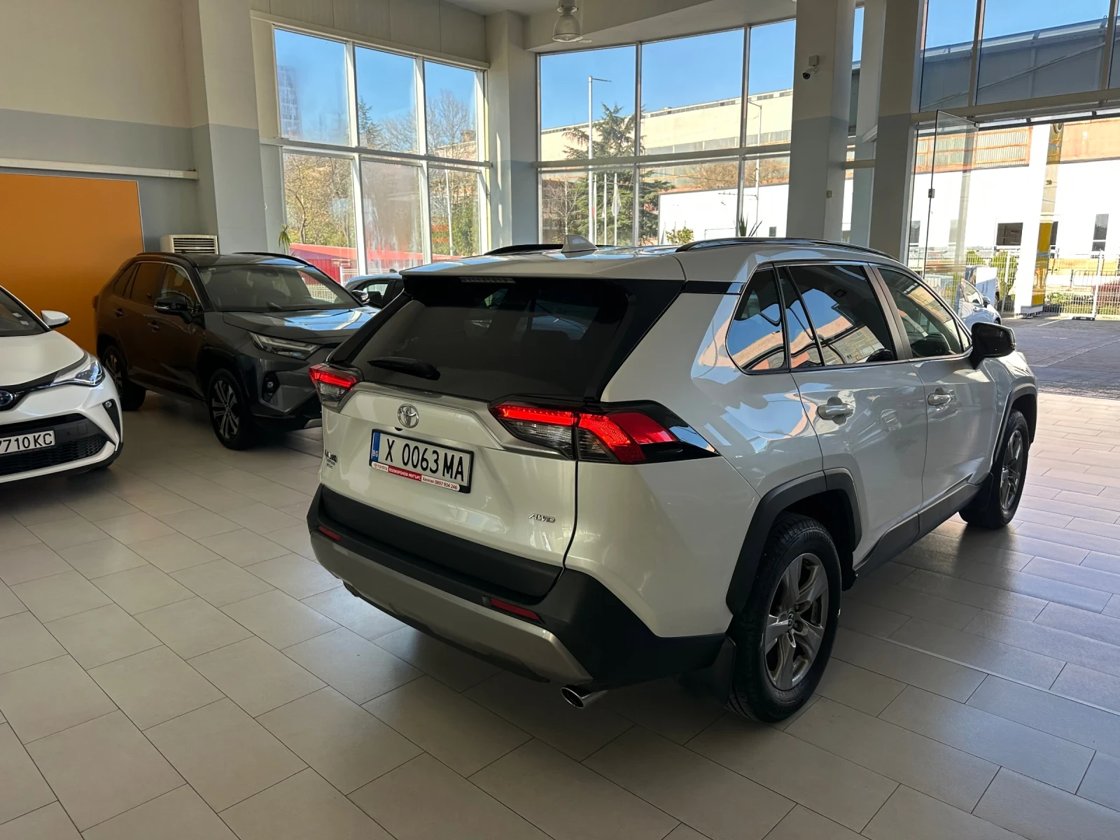 Toyota Rav4 Executive Plus - изображение 6