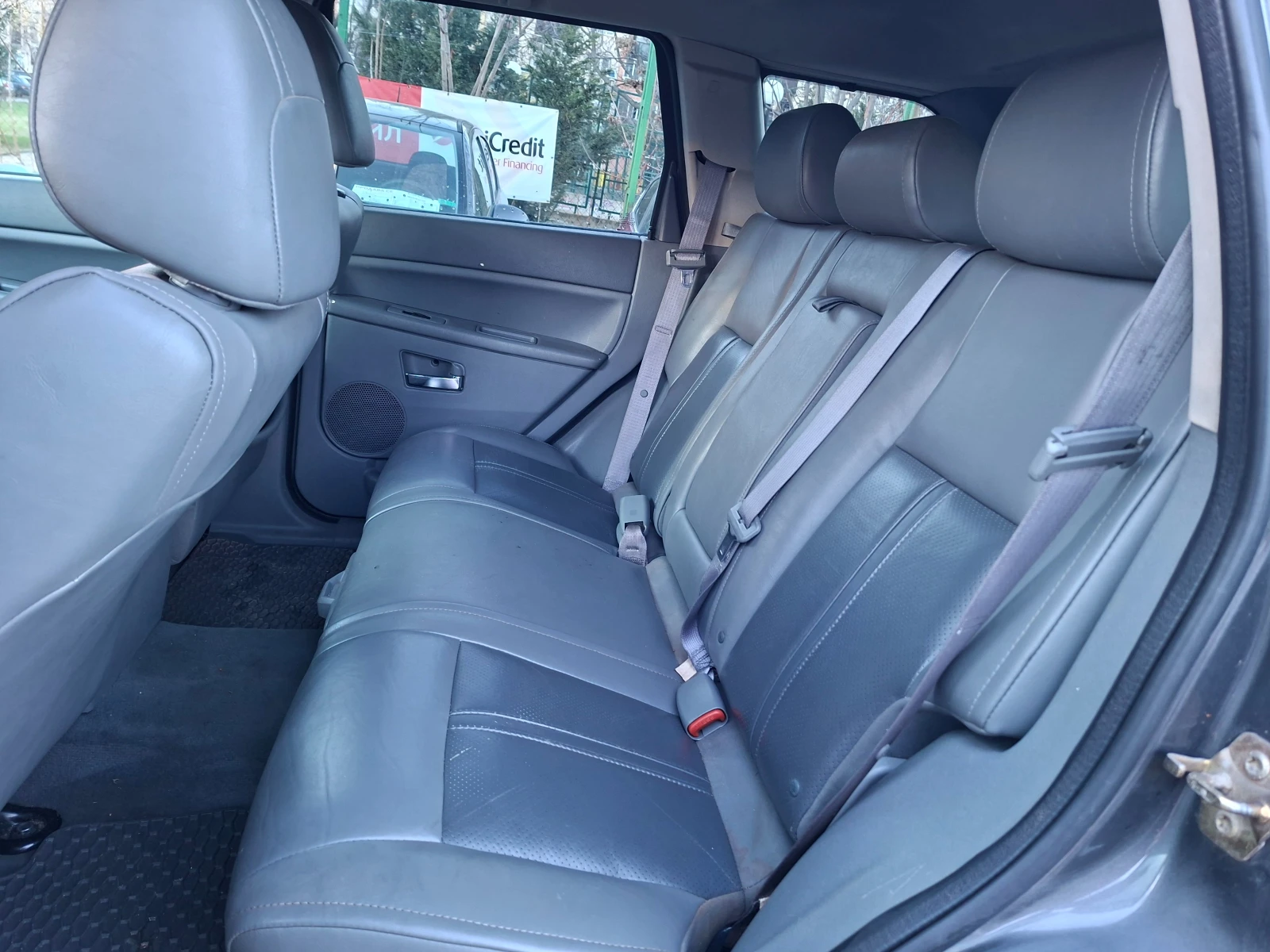 Jeep Grand cherokee 3.0CRD* AUTOMATIC*  - изображение 10