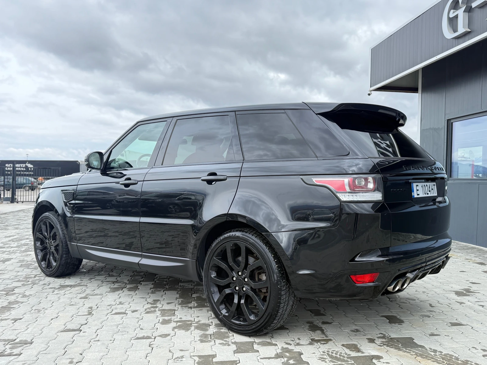 Land Rover Range Rover Sport 3.0 SD V6 SUV Напълно обслужена , добре поддържана - изображение 7