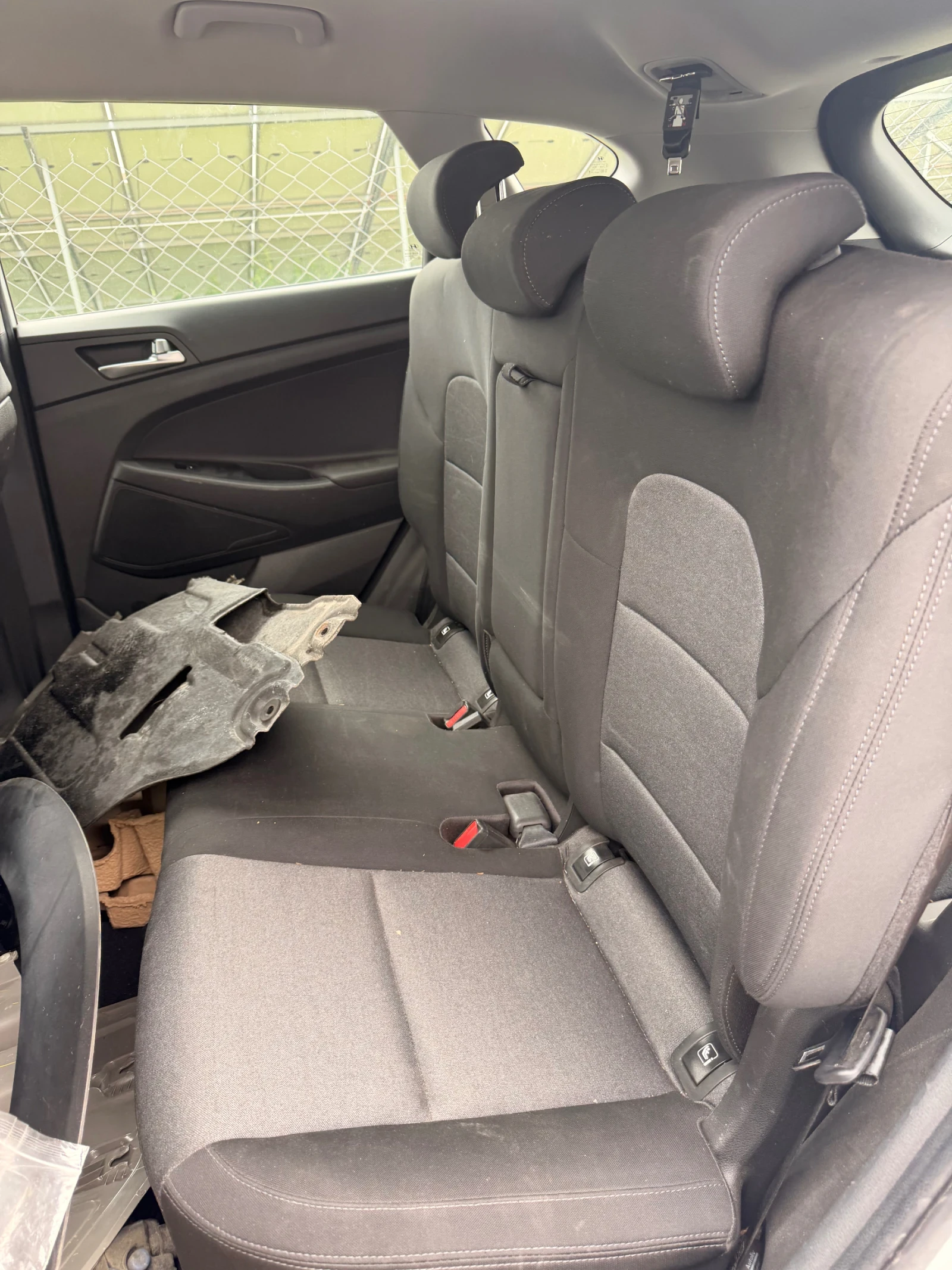 Hyundai Tucson 1.6CRDI D4FE, снимка 6 - Автомобили и джипове - 54591745
