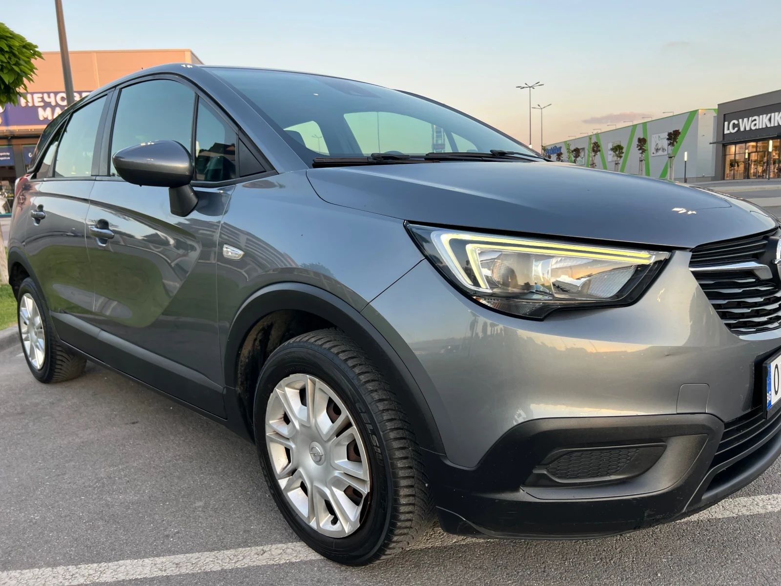 Opel Crossland X 1.6 HDI 100кс Euro6, снимка 6 - Автомобили и джипове - 54684038