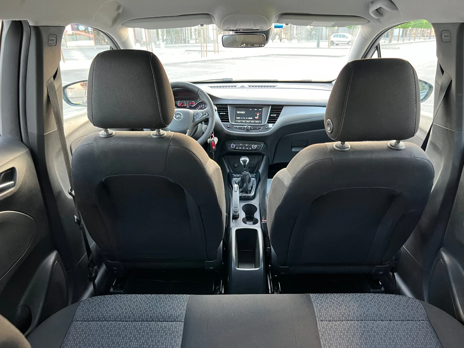Opel Crossland X 1.6 HDI 100кс Euro6, снимка 11 - Автомобили и джипове - 54684038