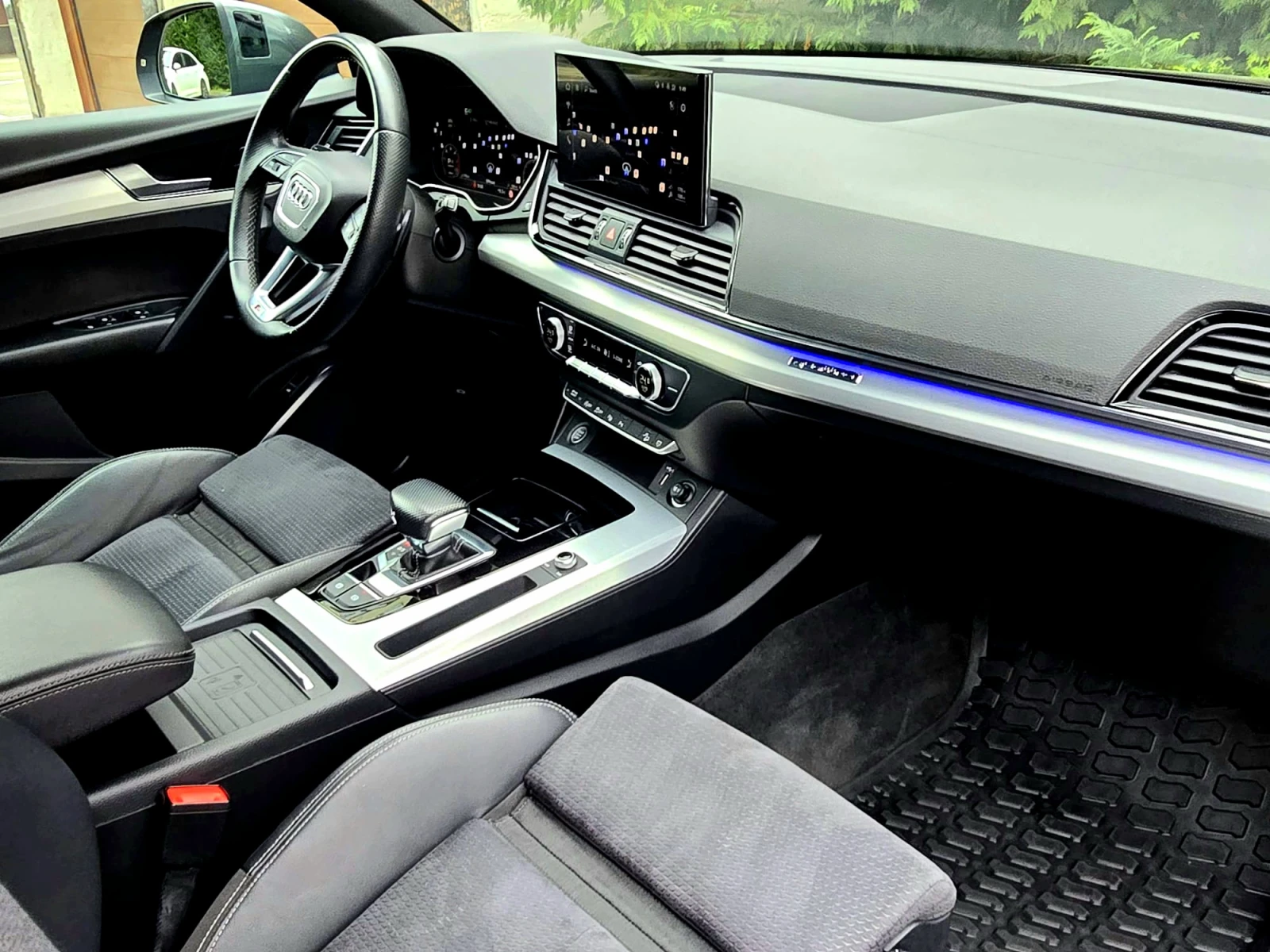 Audi Q5 SPORTBACK* S-LINE* 360* BLACK STYLING PACKAGE* MEM, снимка 11 - Автомобили и джипове - 54831959