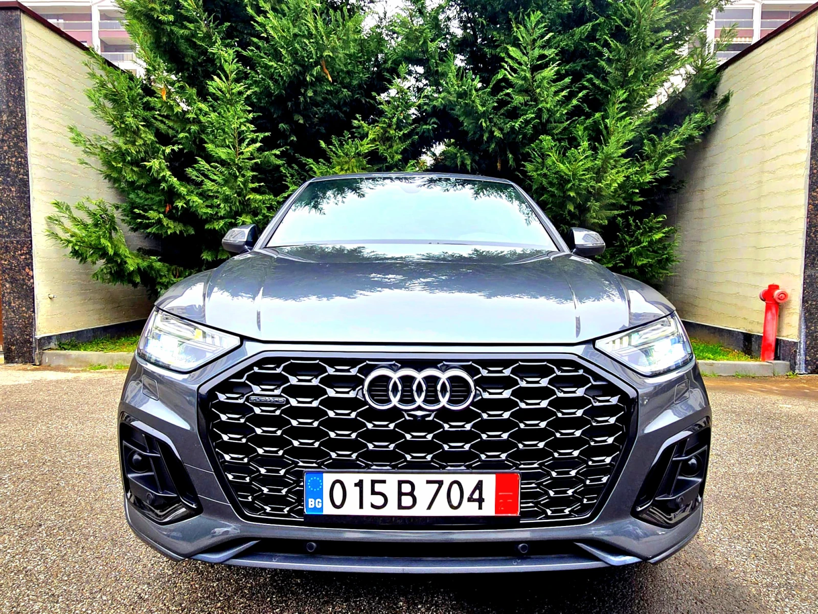 Audi Q5 SPORTBACK* S-LINE* 360* BLACK STYLING PACKAGE* MEM, снимка 2 - Автомобили и джипове - 54831959