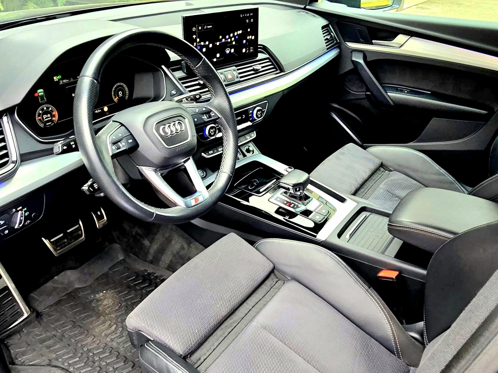 Audi Q5 SPORTBACK* S-LINE* 360* BLACK STYLING PACKAGE* MEM, снимка 9 - Автомобили и джипове - 54831959