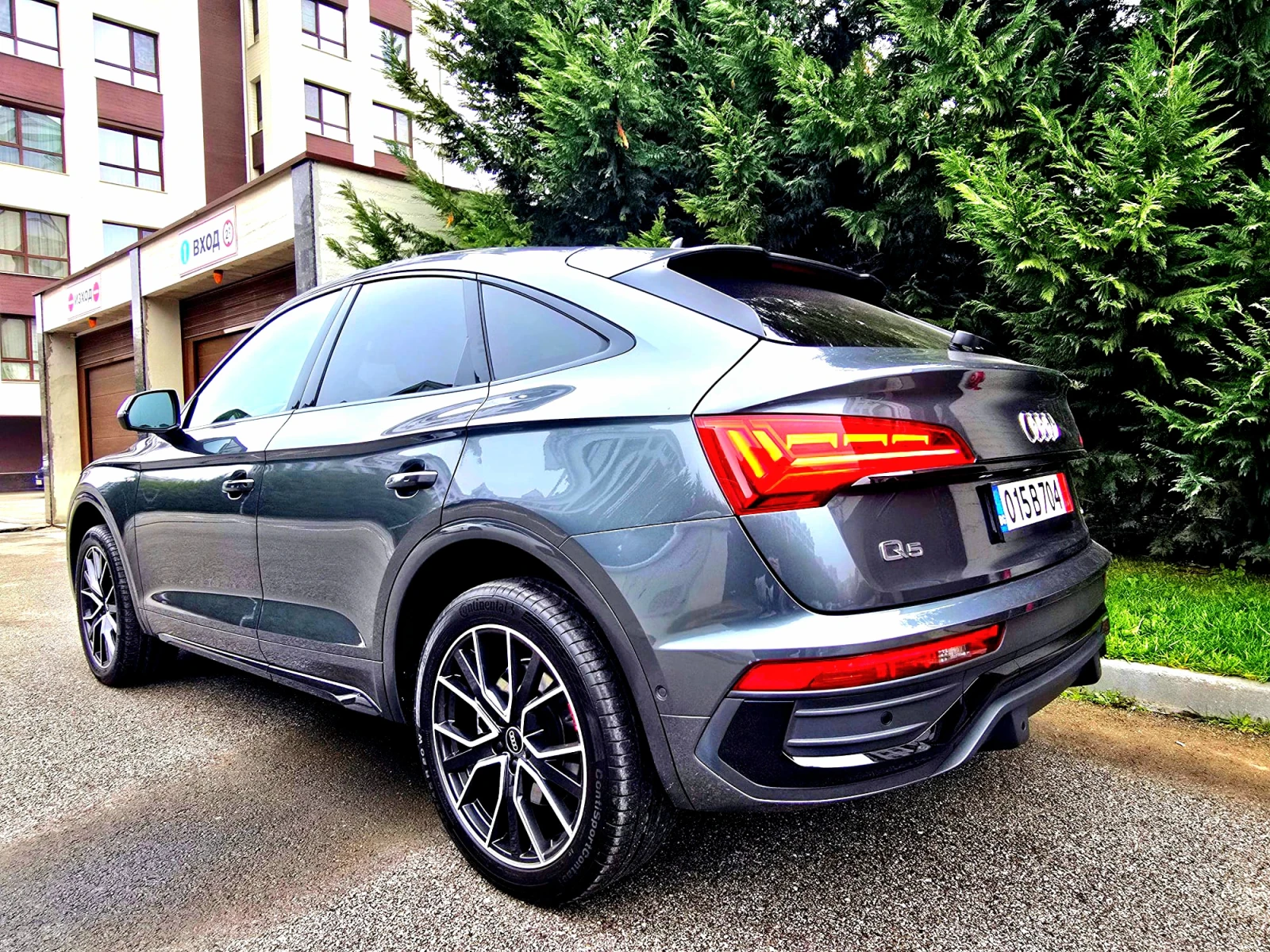 Audi Q5 SPORTBACK* S-LINE* 360* BLACK STYLING PACKAGE* MEM, снимка 7 - Автомобили и джипове - 54831959